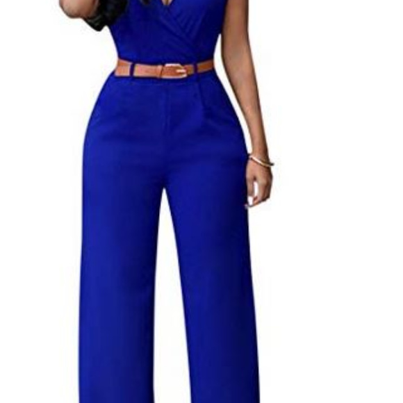 Sleeveless Jumpsuit - Picture 3 of 4